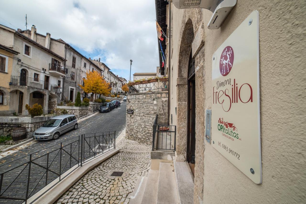 Dimora Fresilia Casa Vacanze Opi Esterno foto