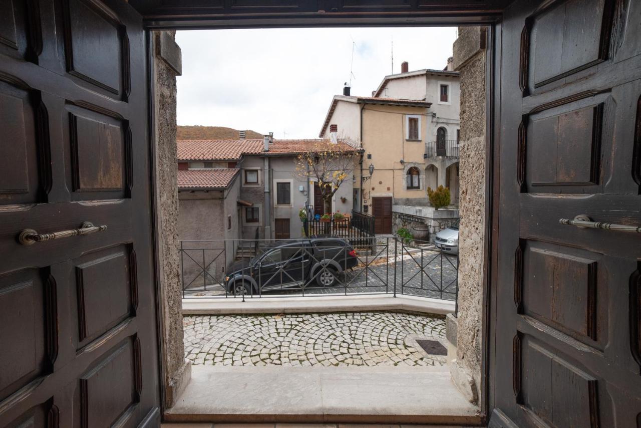 Dimora Fresilia Casa Vacanze Opi Esterno foto