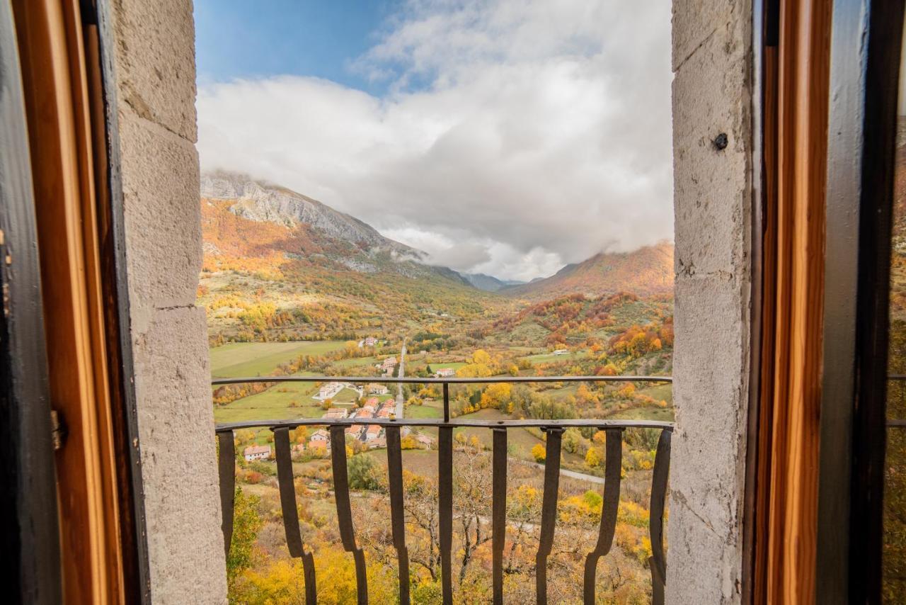 Dimora Fresilia Casa Vacanze Opi Esterno foto